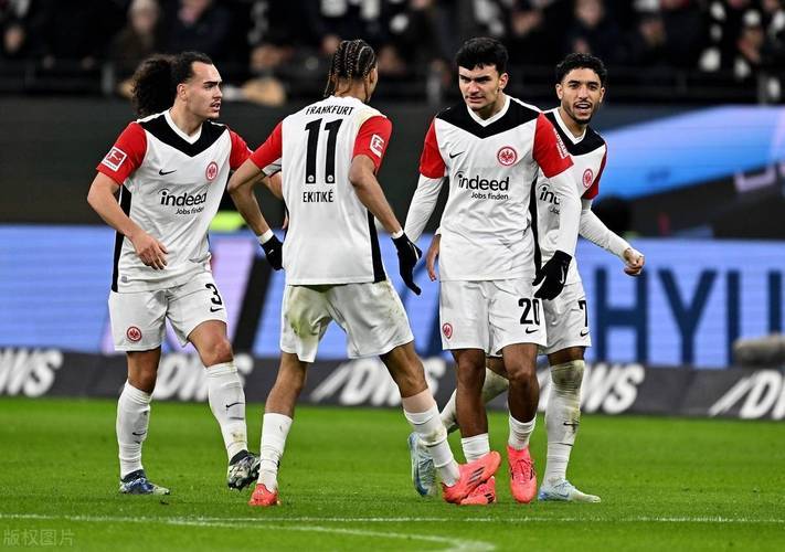 包含法兰克福队员受轻伤,德甲季后赛前景堪忧的词条 包含法兰克福队员受轻伤,德甲季后赛前景堪忧的词条