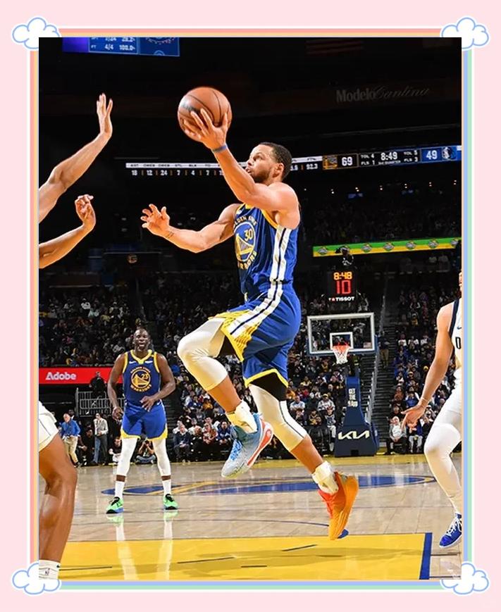 小牛队外线射手表现出色凭借三分球领先对手的简单介绍