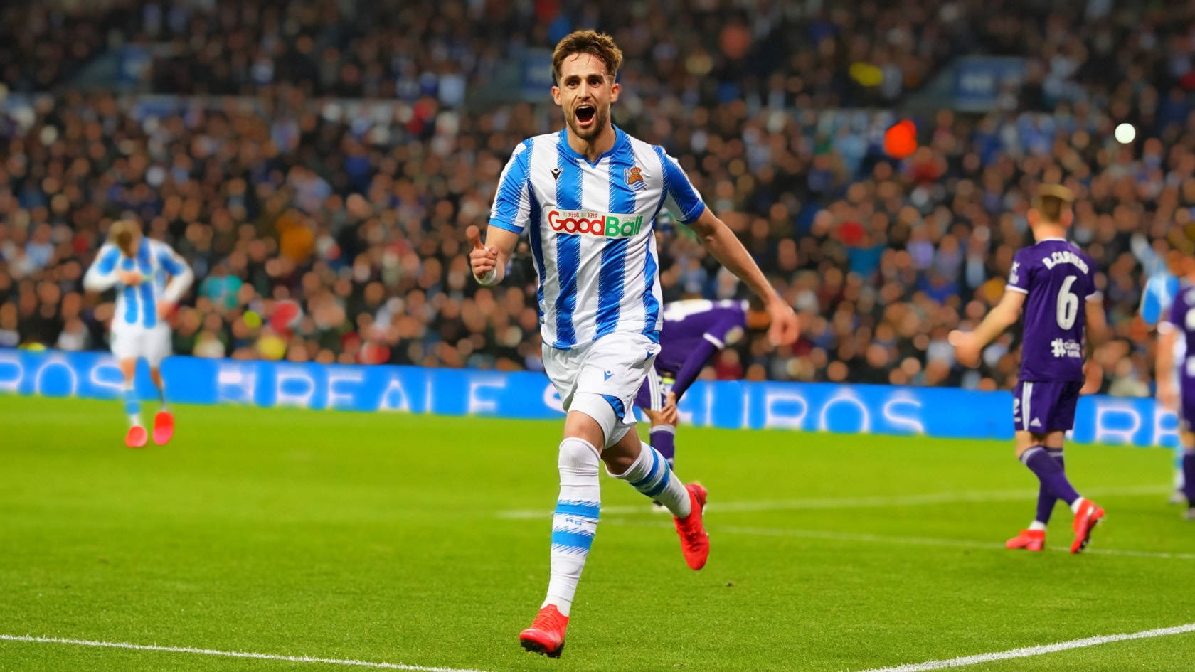 包含马德里竞技士气高涨,备战对阵皇家社会的词条 包含马德里竞技士气高涨,备战对阵皇家社会的词条